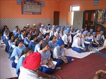 Students attending the guest lecture by Dr. Varinderpal Singh, Senior Soil Scientist, Punjab Agricultural University, Ludhiana.