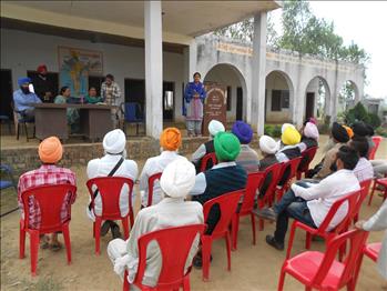 PAU-Leaf Colour Chart (LCC) Awareness workshop to educate farmers on reducing excessive use of urea in field crops