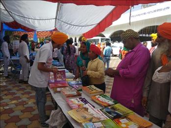 S. Simarpreet Singh addressing the visitors 